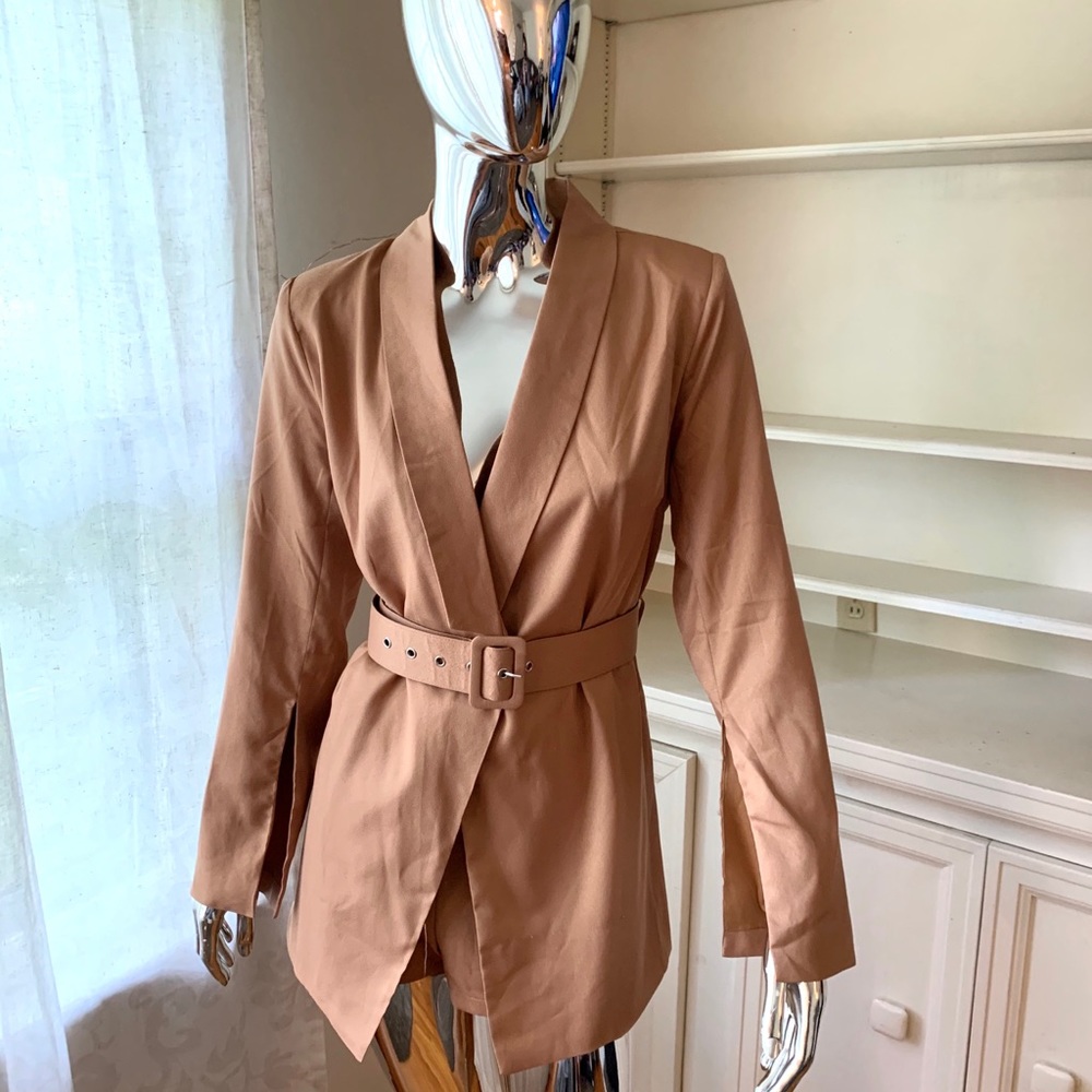 Gold blazer dress with belt